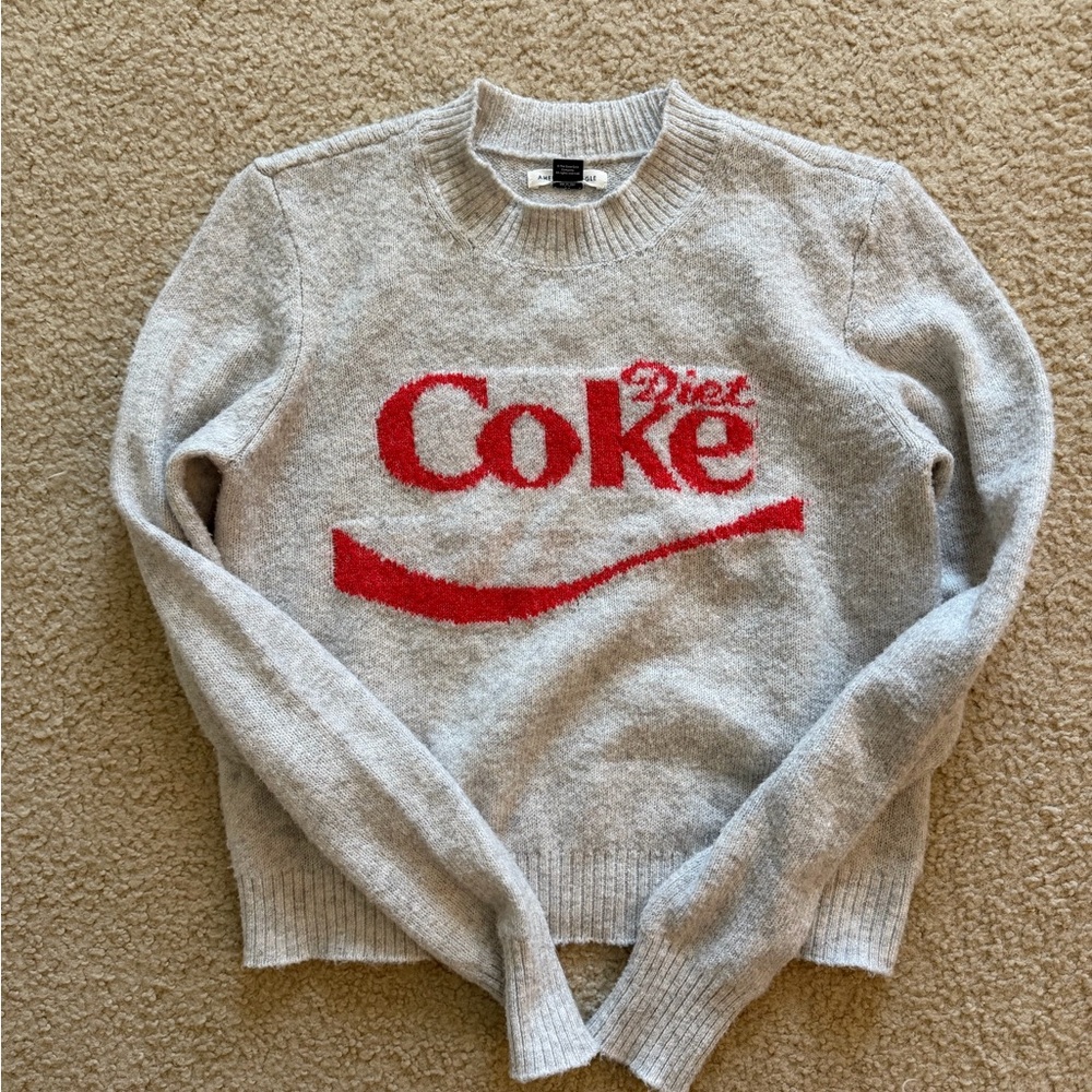 GUC American eagle gray dirt coke sweater small